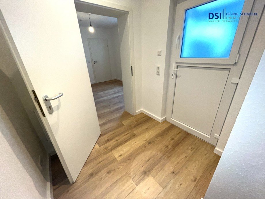 Flur_b Etagenwohnung Hilden