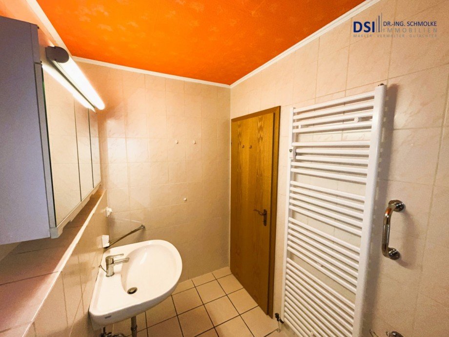 Badezimmer_2_b Etagenwohnung K�ln