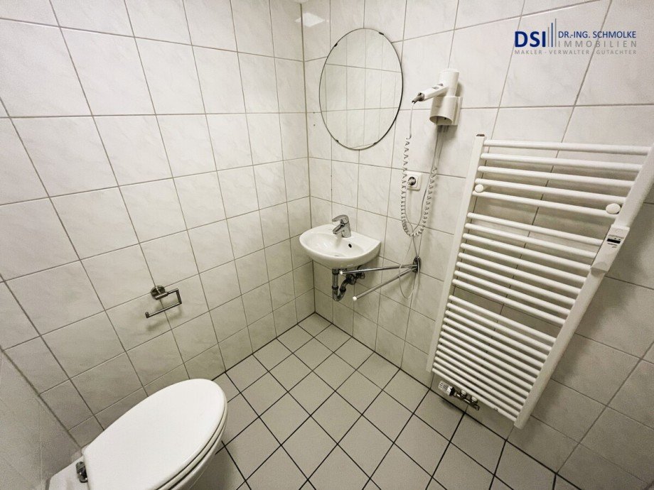 WE 01 Bad b Haus K�ln