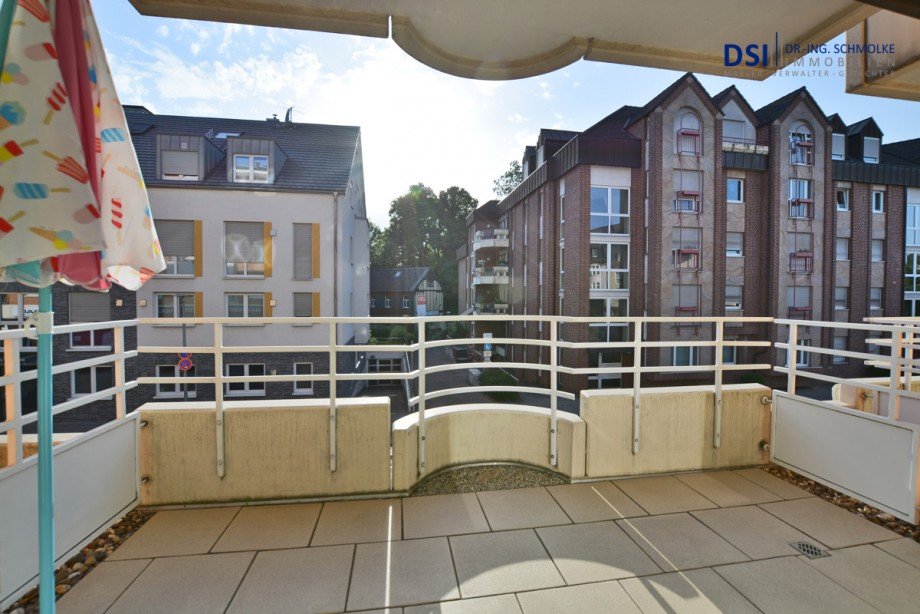 Balkon Etagenwohnung Hilden