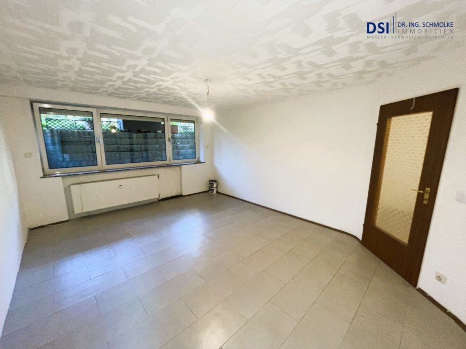 Wohnzimmer UG a Etagenwohnung K�ln