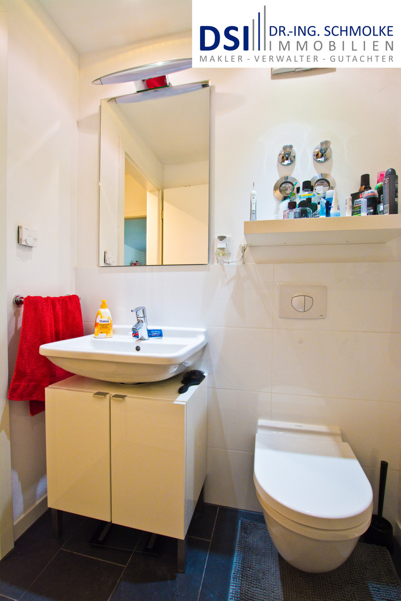 Badezimmer Erdgeschosswohnung K�ln