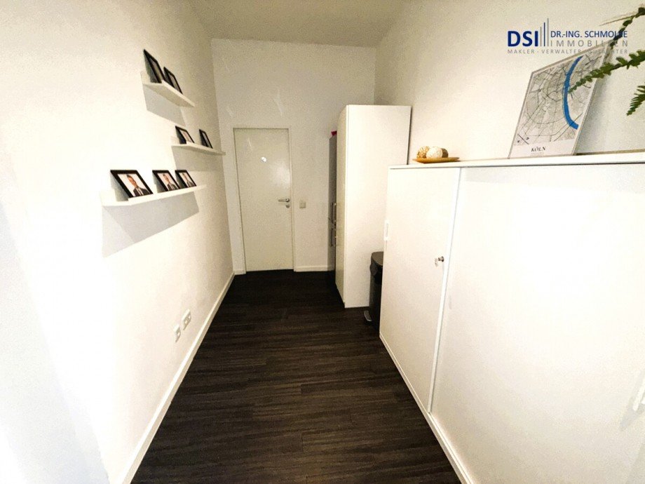 Flur B�rofl�che K�ln