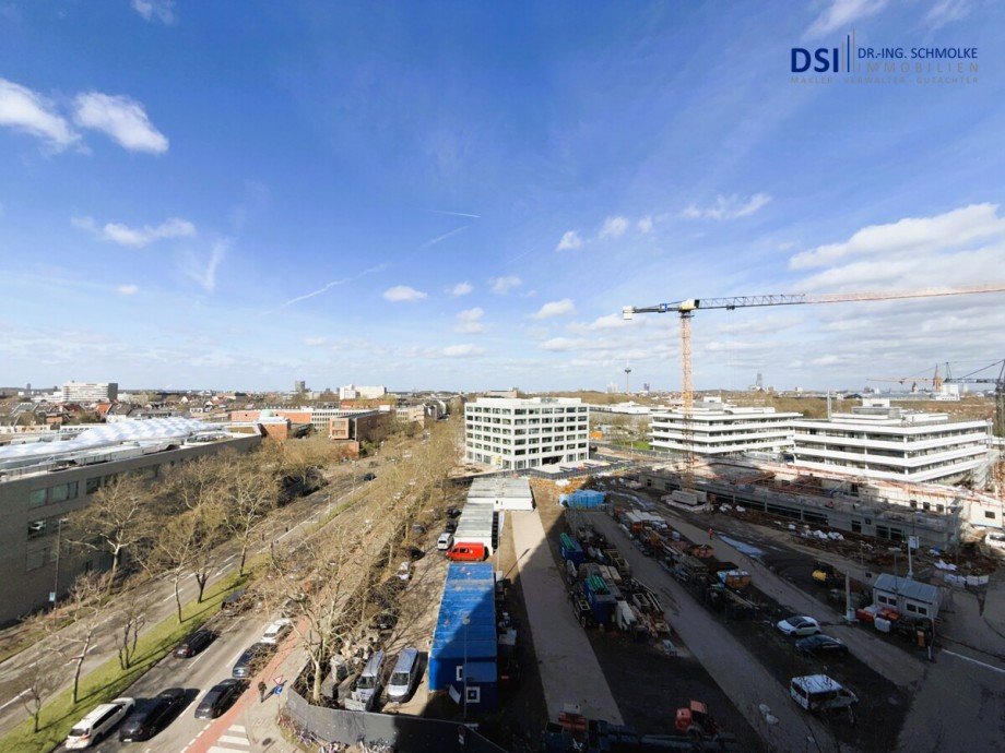 Aussicht Balkon a Etagenwohnung K�ln