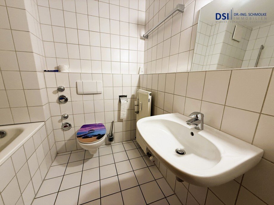 Badezimmer a Etagenwohnung Br�hl