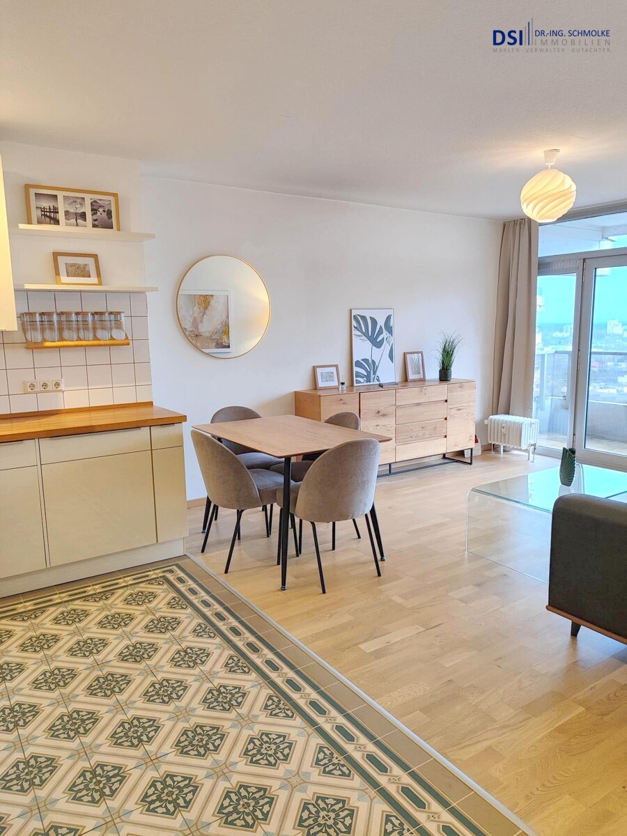 K�che und Wohnen Etagenwohnung K�ln