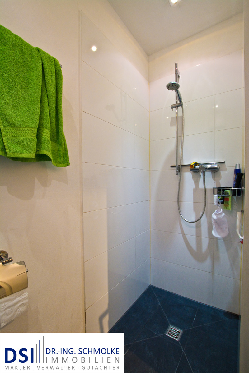 Badezimmer Erdgeschosswohnung K�ln