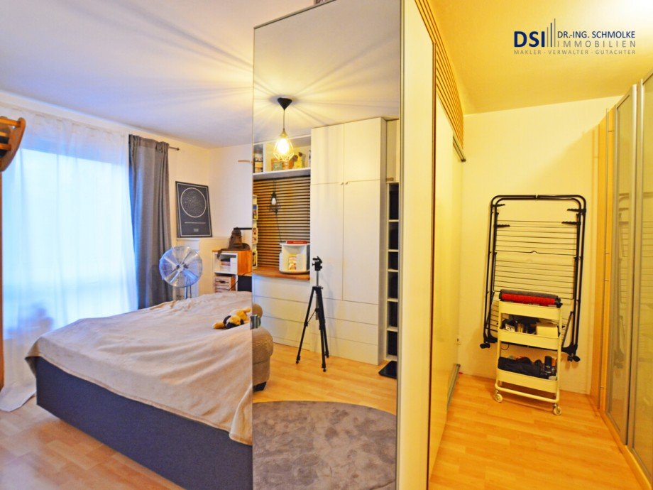 Schlafzimmer c Reihenendhaus H�rth