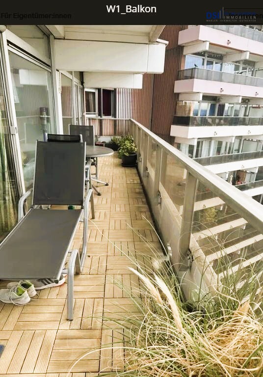 Baslkon a Etagenwohnung K�ln