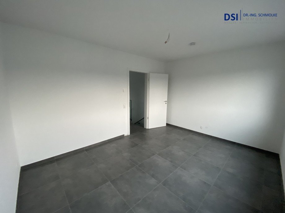 Wohnzimmer DG Maisonettewohnung K�ln / Wahn