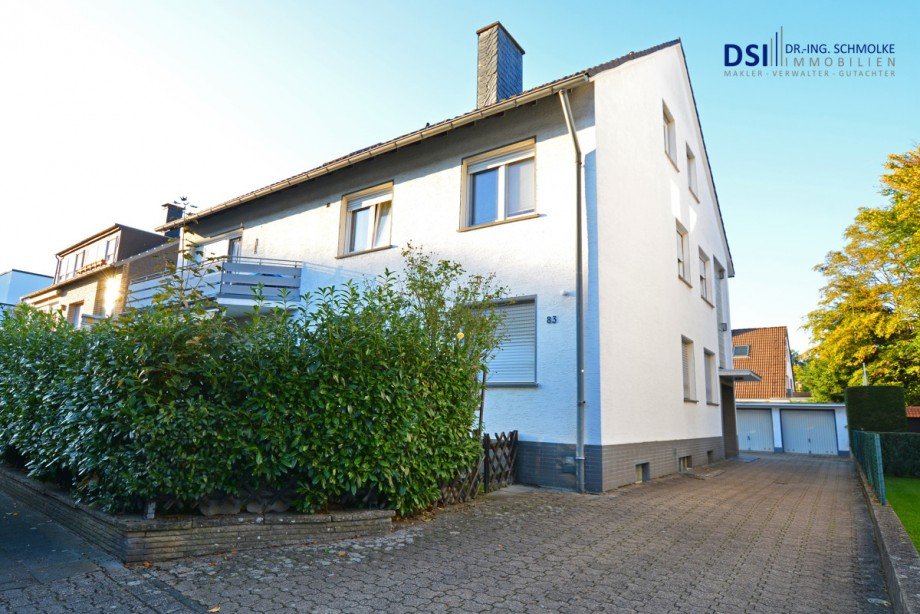Stra�enansicht Dachgeschosswohnung K�ln