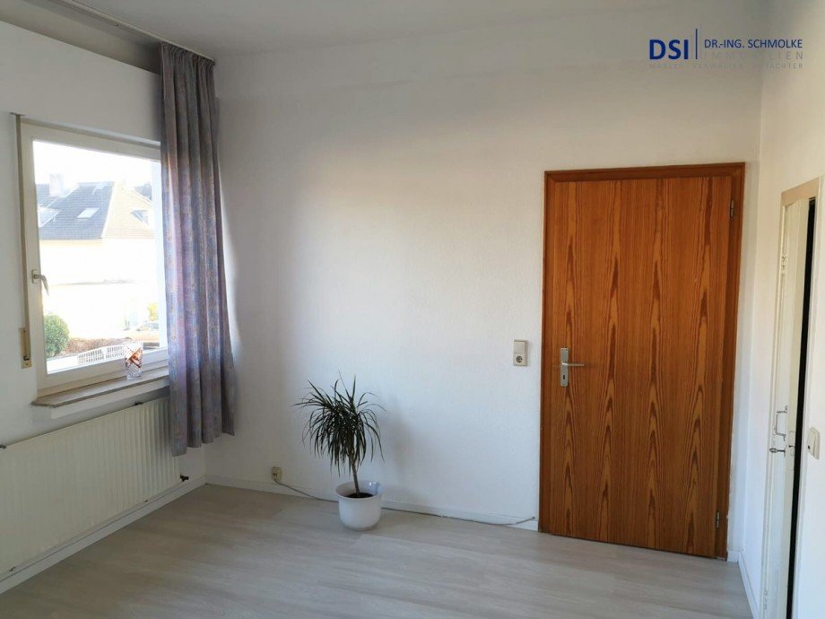 OG kleines Zimmer Einfamilienhaus K�ln