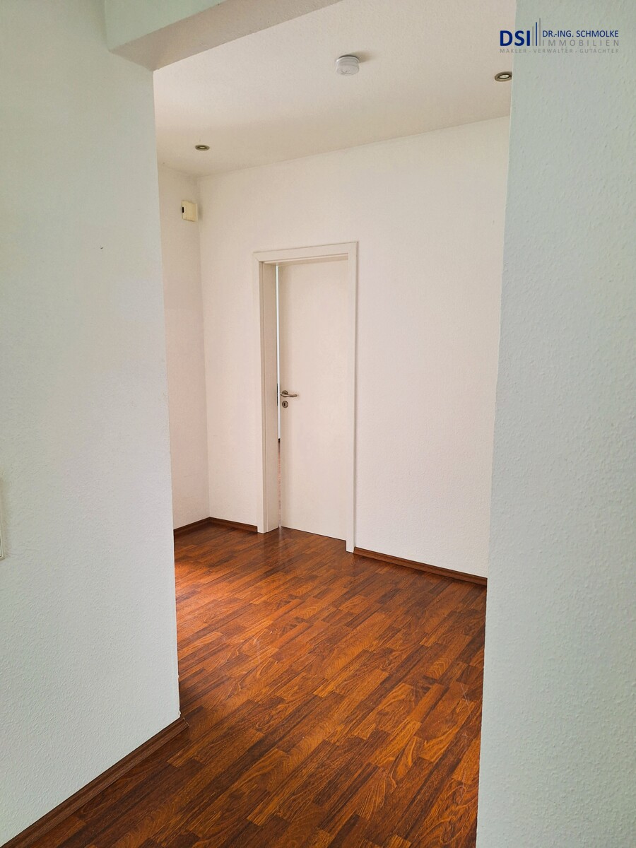 Flur a Erdgeschosswohnung Detmold