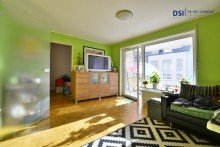Wohnzimmer Zentral gelegene 2-Zimmer-Wohnung mit Balkon!
