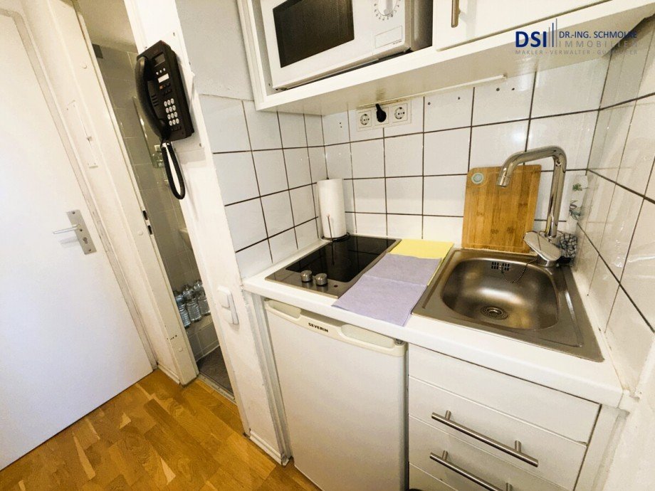 K�chenzeile a Etagenwohnung K�ln