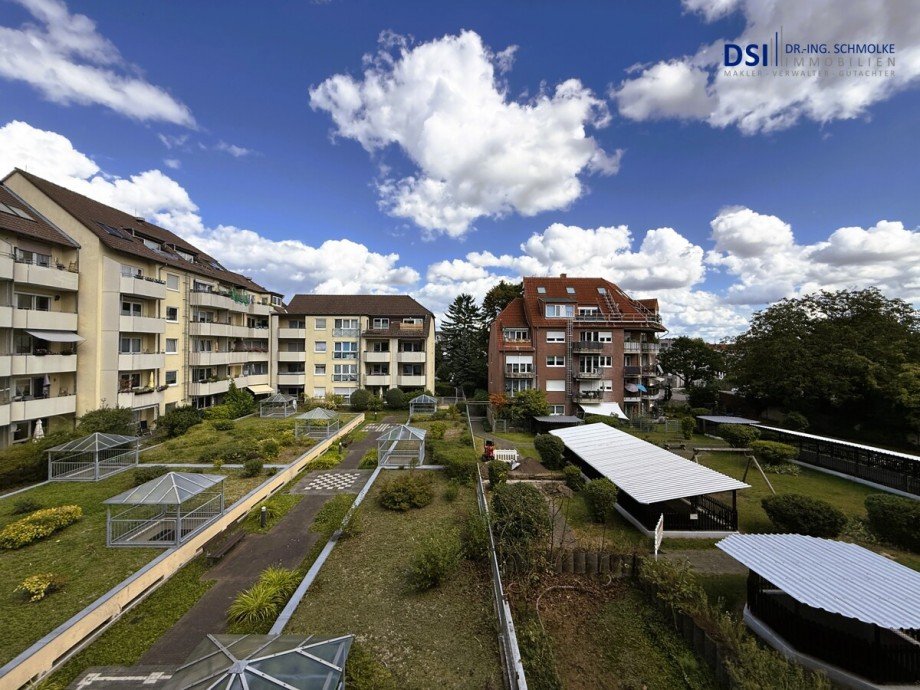 Balkonblick_R�ckseite Etagenwohnung Br�hl