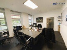 B�ro 4 c Hochwertige B�ror�ume mit Wohneinheit N�he Volksgarten/Eifelplatz