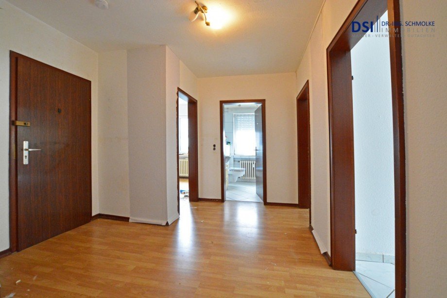 Flur Erdgeschosswohnung K�ln