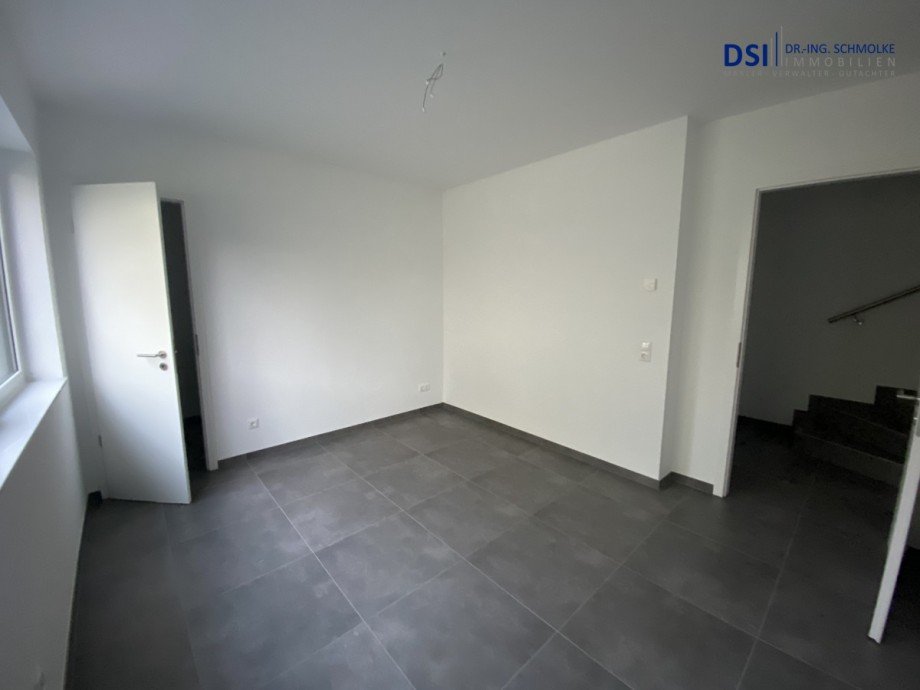 Schlafzimmer Maisonettewohnung K�ln / Wahn