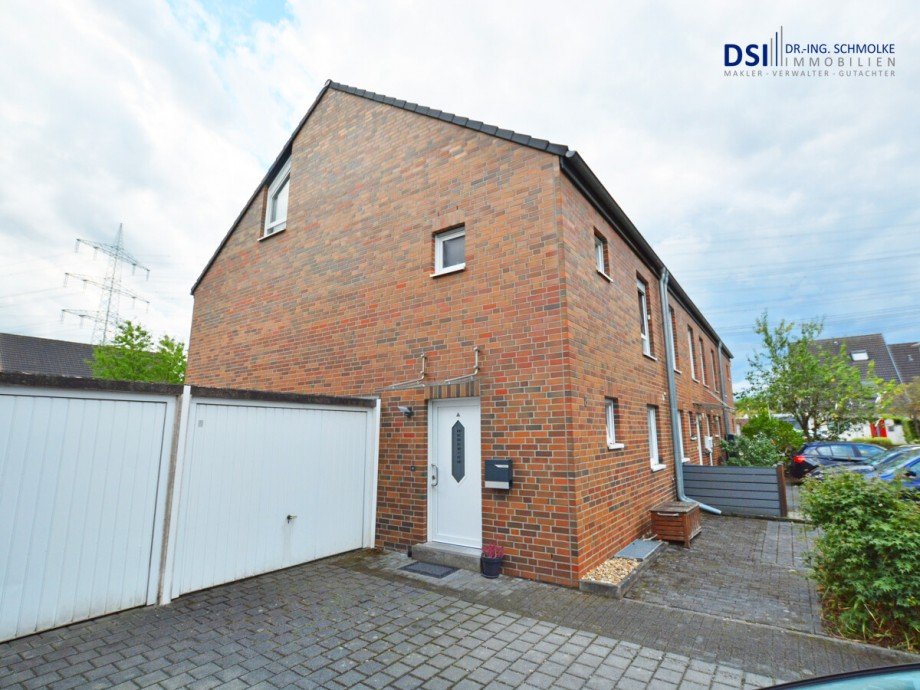 Au�enansicht b Reihenendhaus H�rth