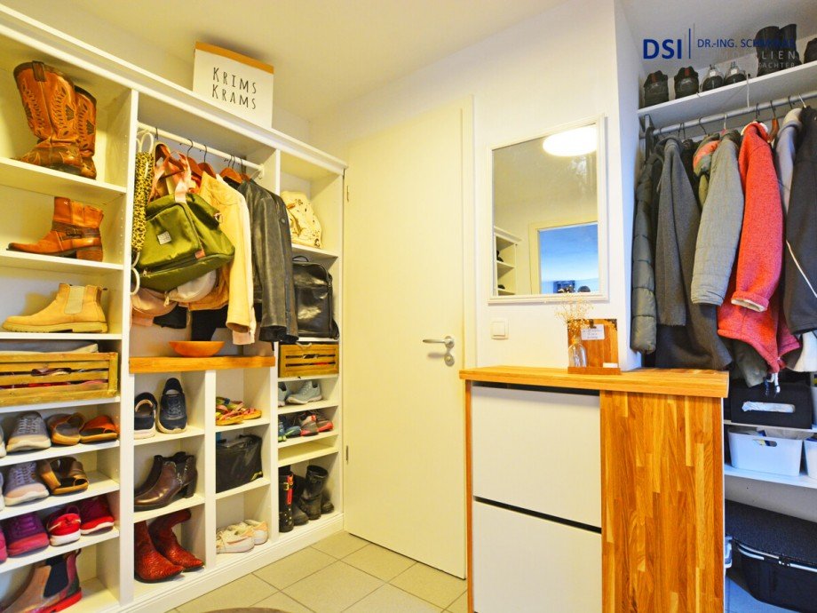 Eingangsbereich EG a Reihenendhaus H�rth