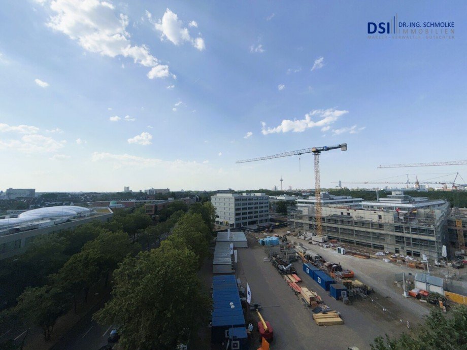 Balkonansicht a Etagenwohnung K�ln