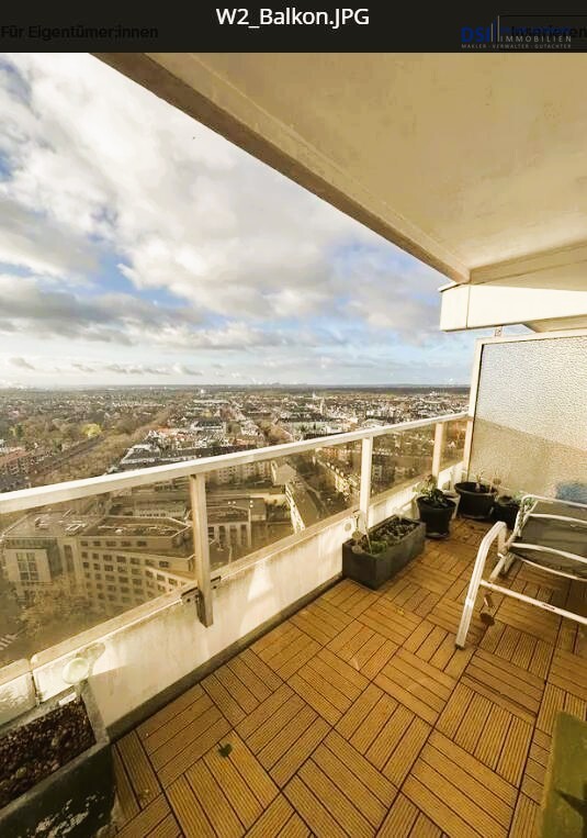 Balkon b Etagenwohnung K�ln