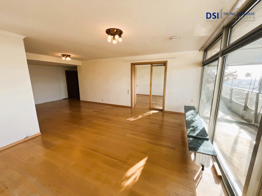 Wohnzimmer_f Etagenwohnung K�ln