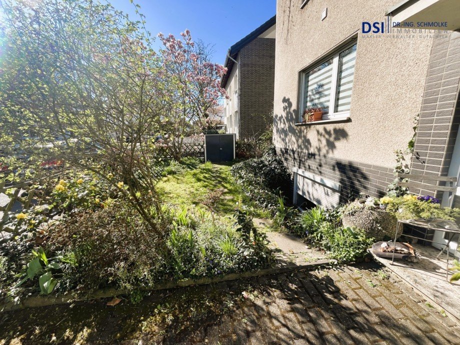 Vorgarten Etagenwohnung K�ln